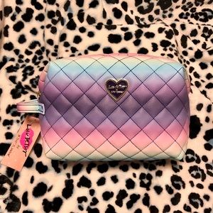 Luv Betsey Makeup 2025